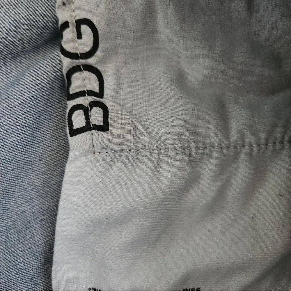 BDG Urban Outfitters High Rise Distressed Denim Cutoff Shorts Blue size‎ 27